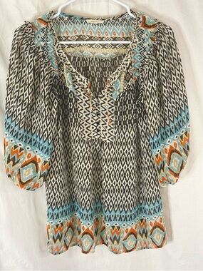 Mystree Woman’s Multi Colored Boho Peasant Themed Light Weight Tunic — Size Smal